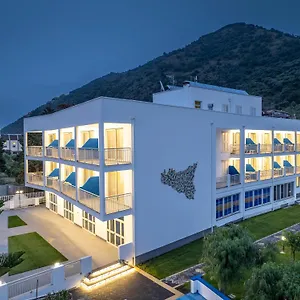 Riviera Del Sole 4* Piraino